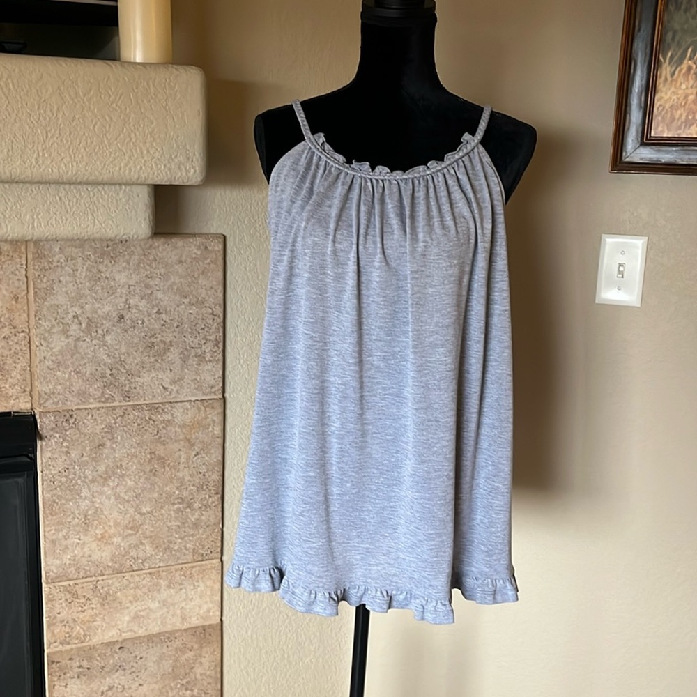 SELF Super cute Ruffle Edge Tank!  Size L